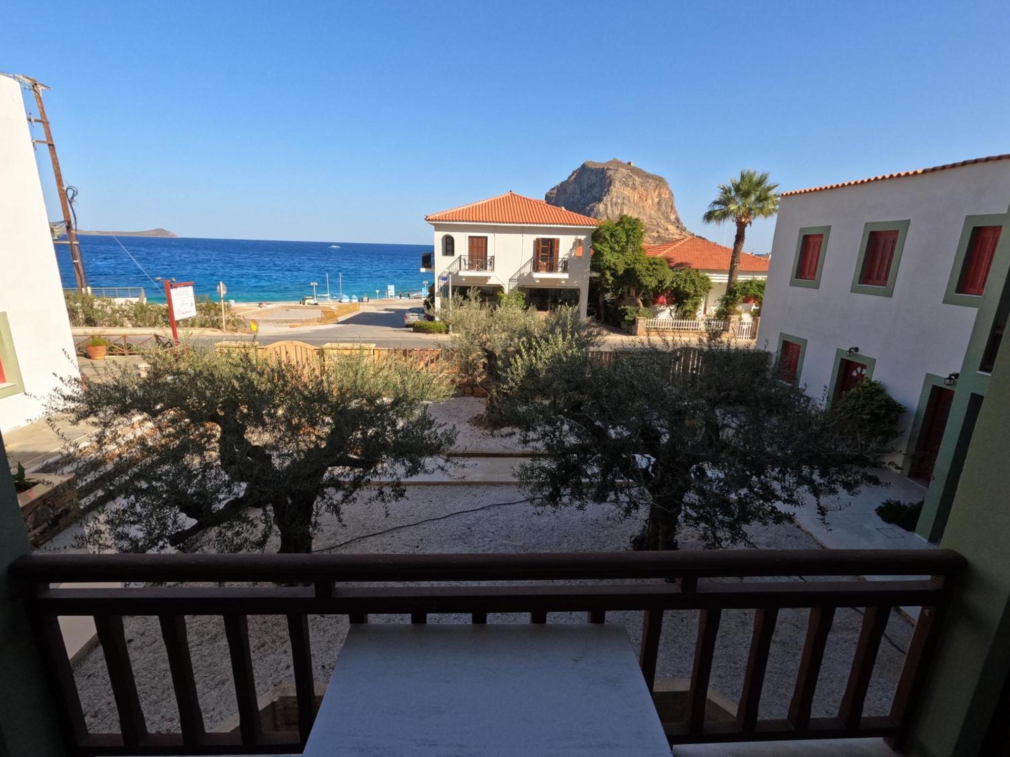 The Flower Of Monemvasia Hotel Eksteriør bilde